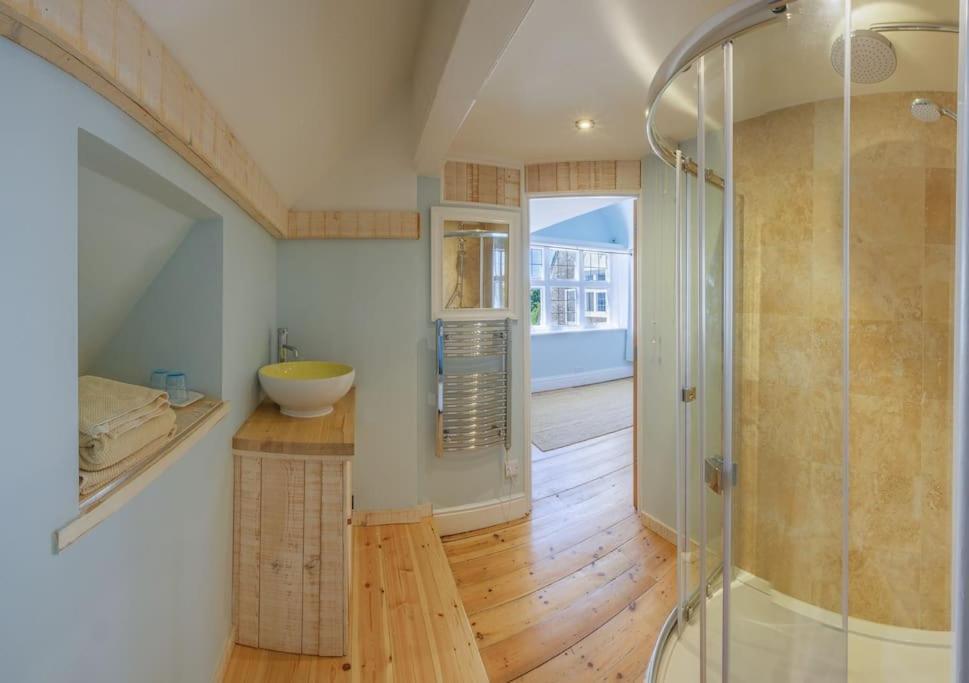 Вілла The Beach House-Devon- On The Beach- Sleeps 20 Ексмут Екстер'єр фото