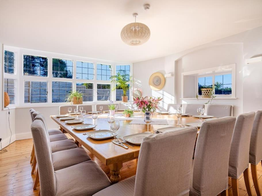 Вілла The Beach House-Devon- On The Beach- Sleeps 20 Ексмут Екстер'єр фото