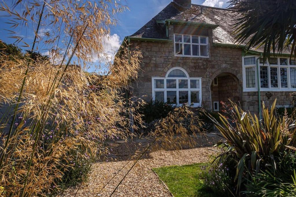 Вілла The Beach House-Devon- On The Beach- Sleeps 20 Ексмут Екстер'єр фото