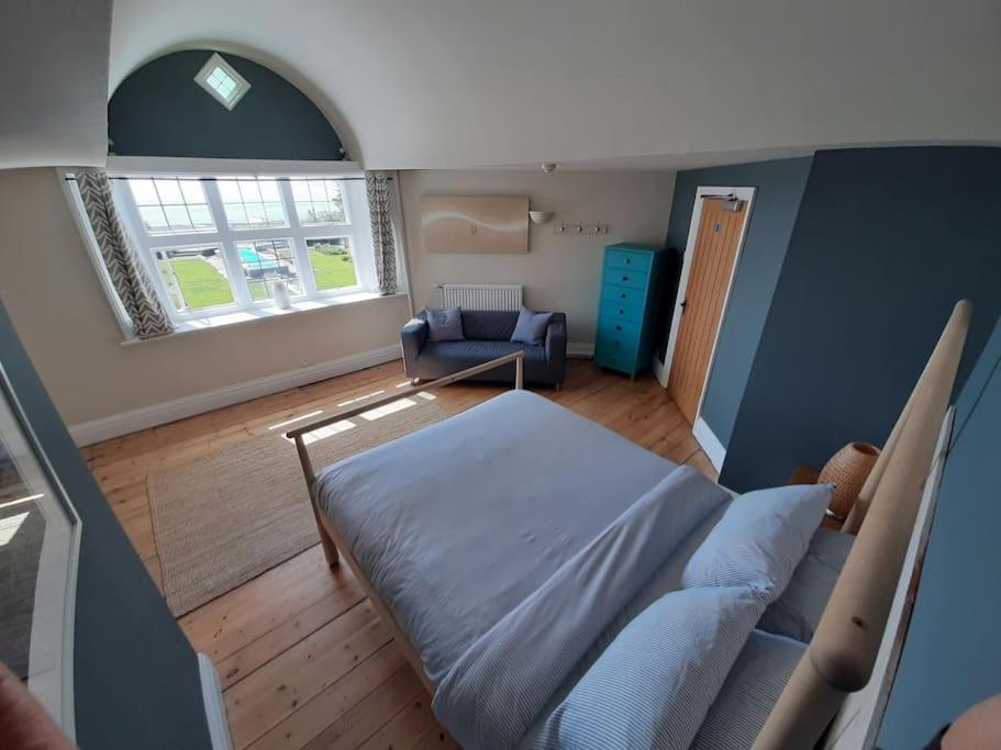 Вілла The Beach House-Devon- On The Beach- Sleeps 20 Ексмут Екстер'єр фото