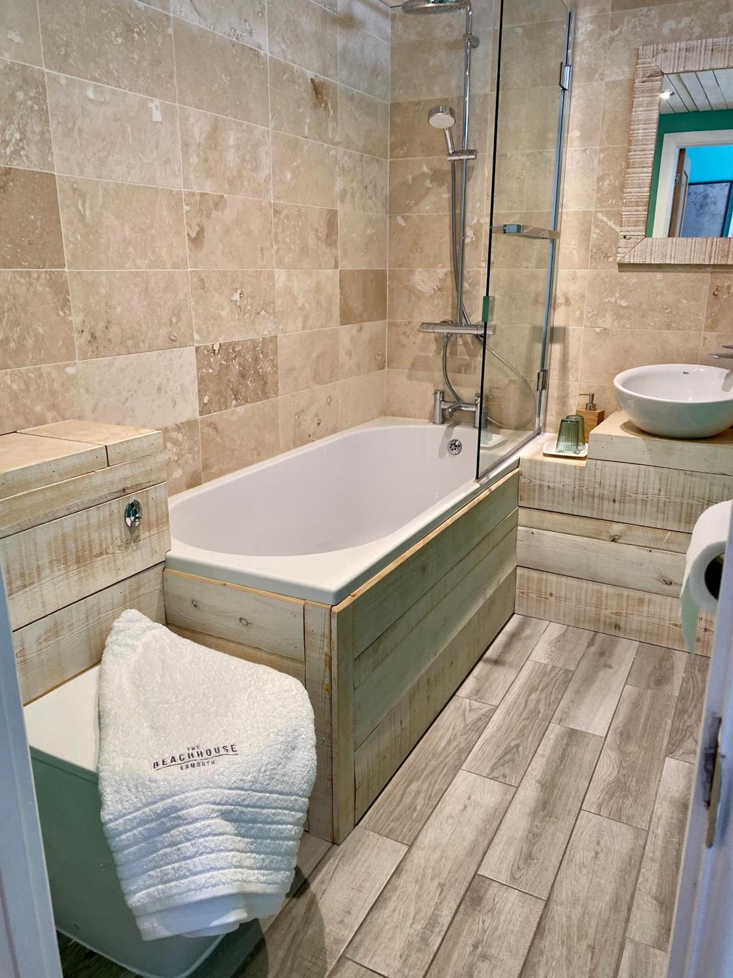Вілла The Beach House-Devon- On The Beach- Sleeps 20 Ексмут Екстер'єр фото